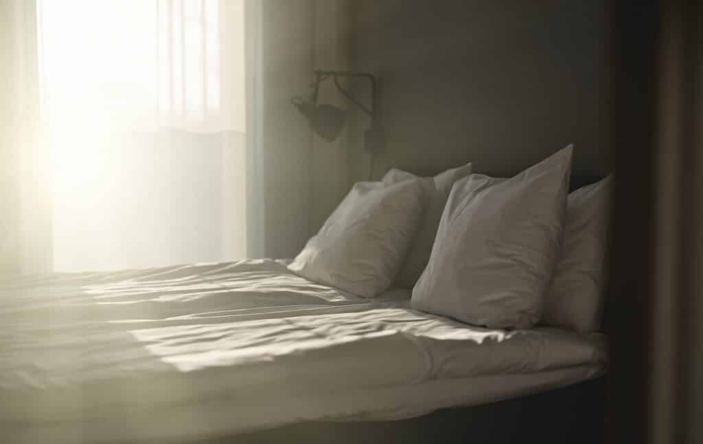 Bedste skummadras 140×200? Vi har analyseret kundeanmeldelser, priser & data